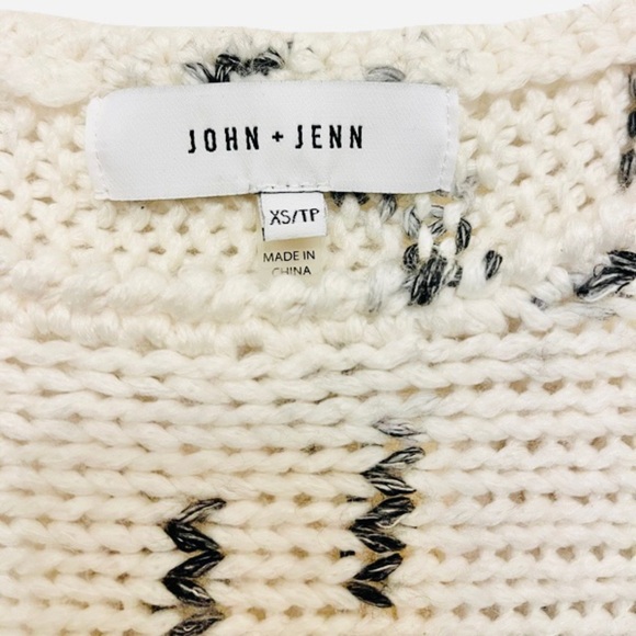 John + Jenn Black Sprinkles Dolman Knit Sweater (White) - Picture 3 of 3